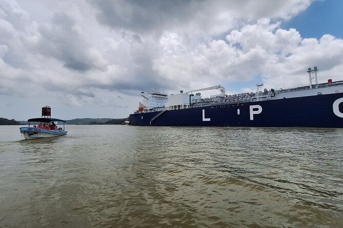 day-tour-at-panama-canal-from-ocean-to-ocean