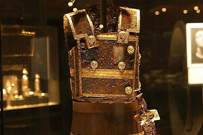day-tour-at-royal-tombs-of-aigai-and-museum-of-pella-with-pickup-2