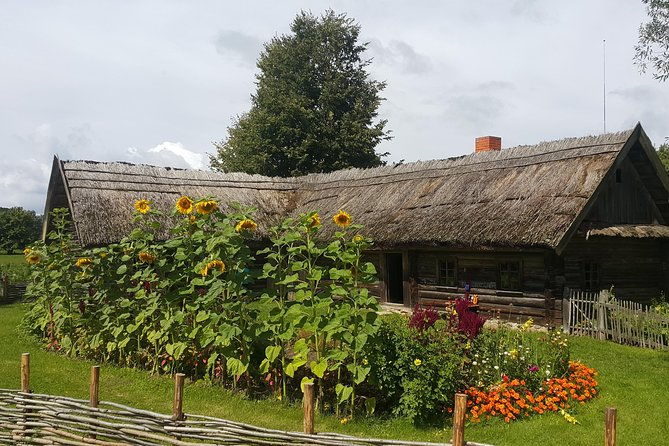 day-tour-out-of-vilnius-paneriai-holocaust-parktrakai-castle-rumsiskes-museum
