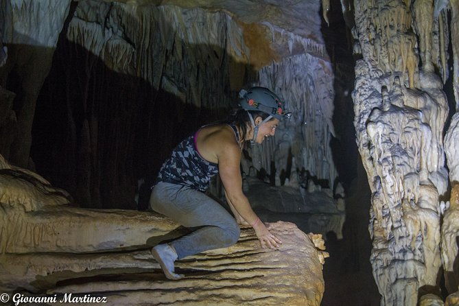 day-trip-to-crystal-cave-and-blue-hole-national-park