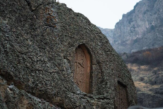 day-trip-to-garni-geghard-charents-arch-and-azat-canyon