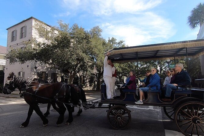 day-trips-to-charleston7-see-ft-sumtercarriagetourlunch-more