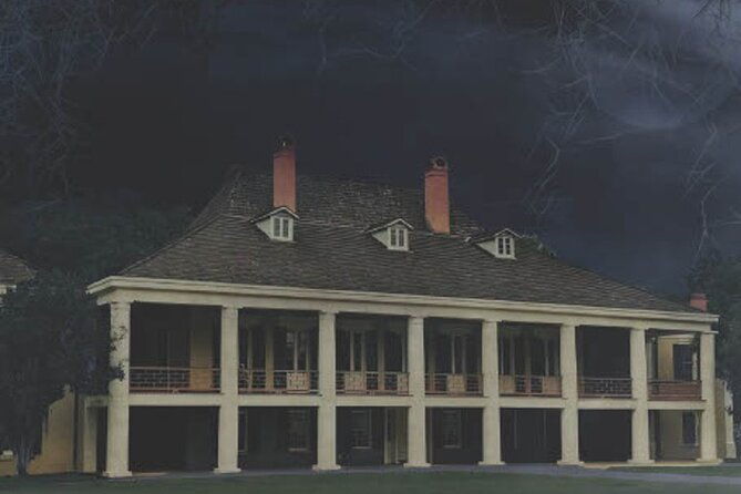 destrehan-plantation-haunted-night-tour