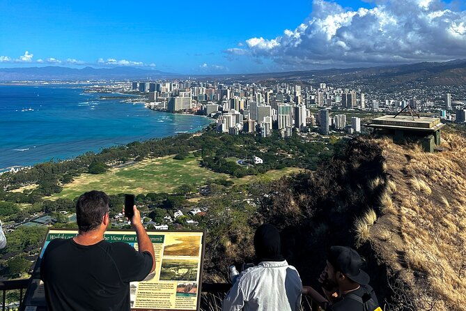 diamond-head-and-manoa-falls-hike-and-adventure-tour