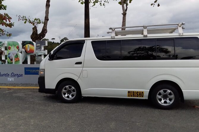 direct-shared-shuttle-from-monteverde-to-tamarindo
