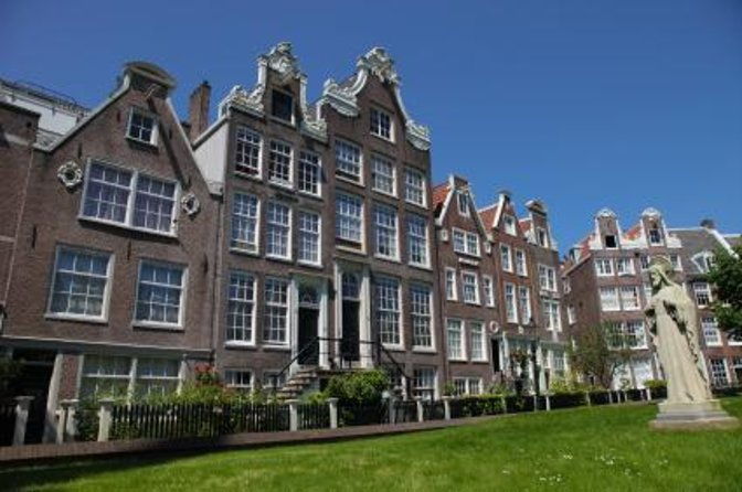 discover-breda-with-a-self-guided-outside-escape-city-game-tour-4