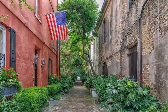 discover-charleston-small-group-walking-tour-max-10-guests