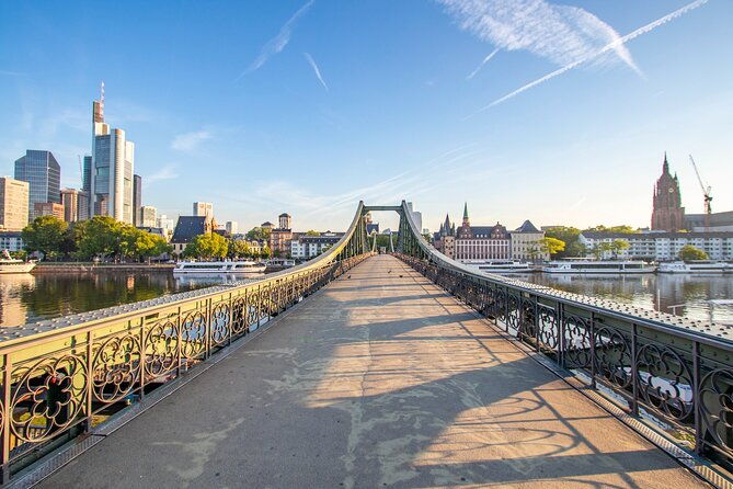 discover-frankfurts-most-photogenic-spots-with-a-local
