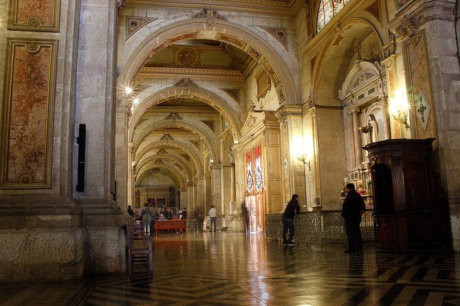 discover-santiago-half-day-guided-tour-included-local-snack