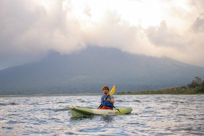 discover-the-beauty-of-arenal-lake-on-a-guided-kayaking-tour