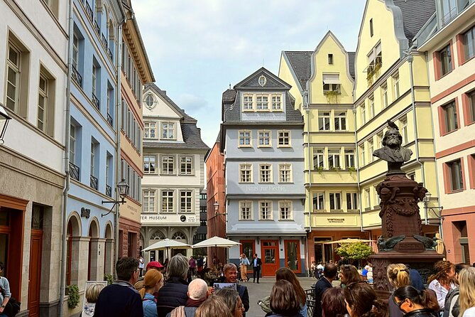 discover-the-heart-of-frankfurt-city-tour-in-german