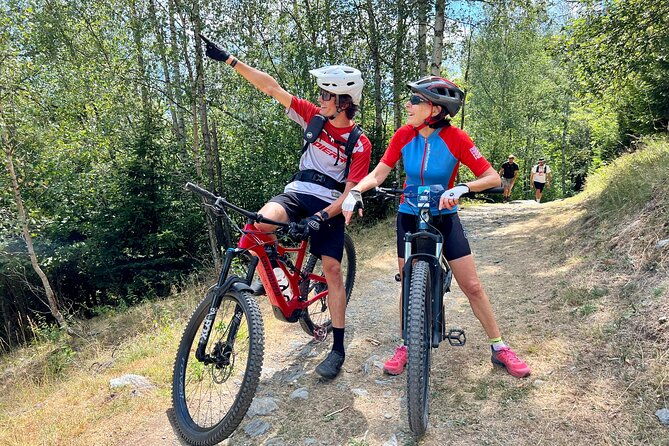 discovery-of-a-secret-mountain-pasture-by-electric-mountain-bike-in-chamonix