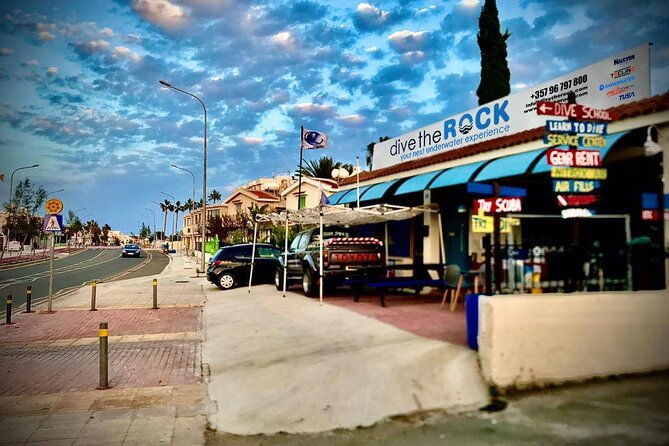dive-the-rock-scuba-diving-experience-in-protaras