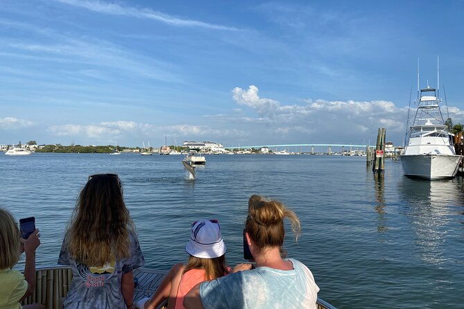 dolphin-tiki-cruise-around-fort-myers-beach