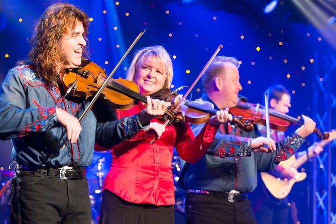 down-home-country-show-in-branson