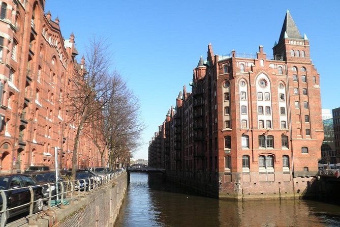 down-town-to-speicherstadt-hafencity-and-elbphilharmonie