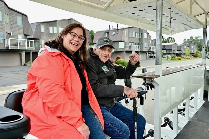 downtown-anchorage-tour-on-14-passenger-electric-vehicle-2