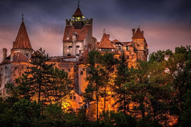 dracula-castle-peles-castle-and-rasnov-fortress-from-brasov-2