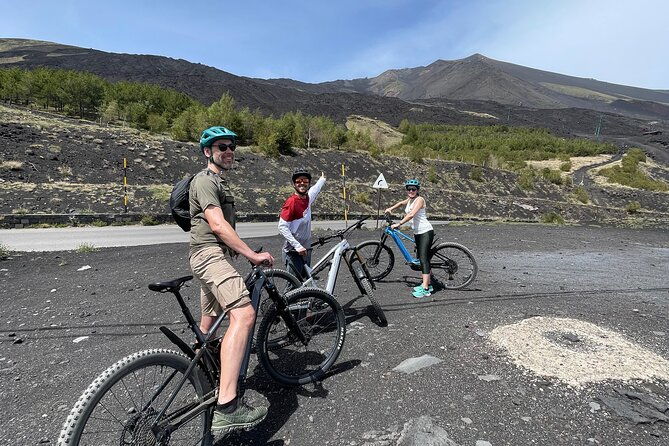 e-bike-excursion-on-etna