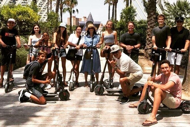 e-scooter-grand-valencia-private-tour
