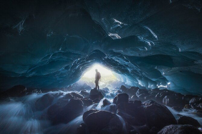 early-bird-ice-cave-with-5-professional-photos