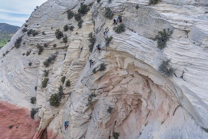 east-zion-via-ferrata-rappelling-experience-1-hr-2