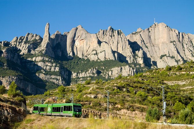 easy-montserrat-half-day-trip-from-barcelona