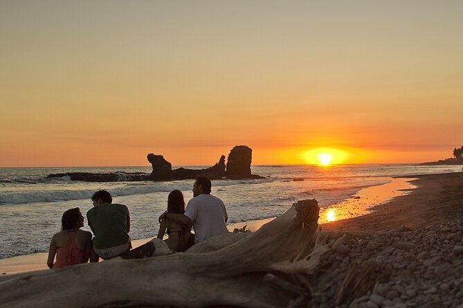 el-salvadors-surf-city-arrival-shuttle-la-libertad-beaches