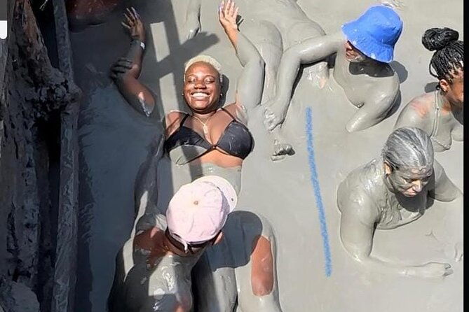 el-totumo-mud-volcano-day-tour-and-eco-friendly-hotel