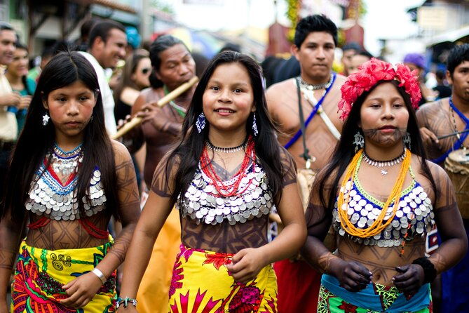 embera-village-and-waterfall-eco-tour-with-private-guide