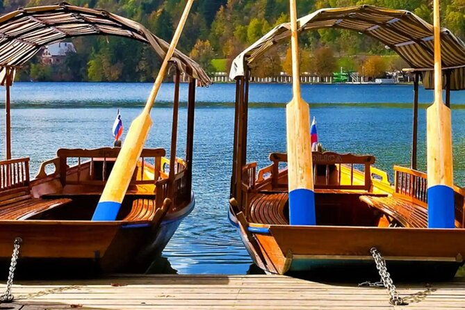 enjoy-the-boat-ride-on-lake-bled-and-castle