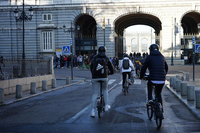 essential-madrid-electric-bike-tour-2