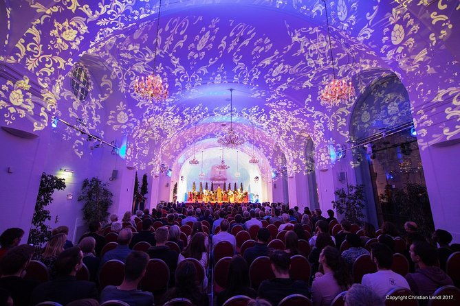 evening-at-schonbrunn-palace-vienna-3-course-dinner-and-concert-2