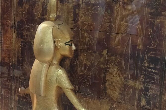 exclusive-visit-to-the-egyptian-museum-in-tahrir