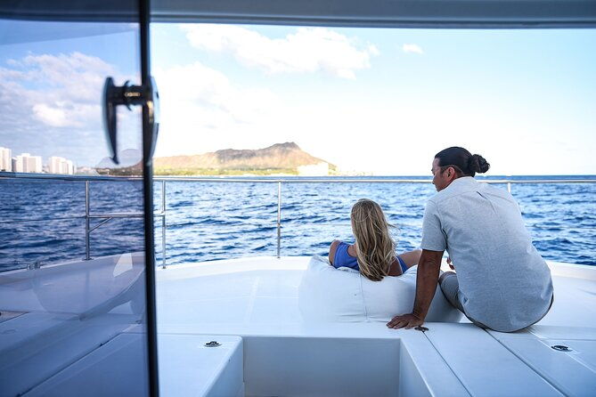 exclusive-waikiki-yacht-snorkel-with-lunch-and-bevs