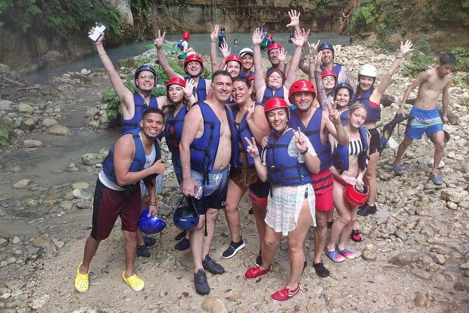 excursion-in-damajaguas-27-waterfalls-with-food-included-dr