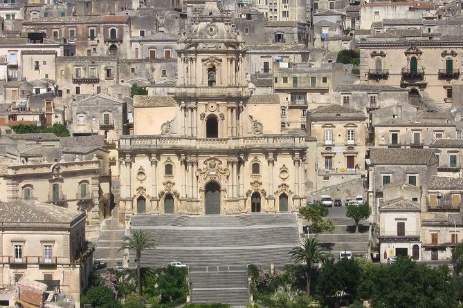 excursions-tour-of-the-4-baroque-cities-of-the-val-di-noto
