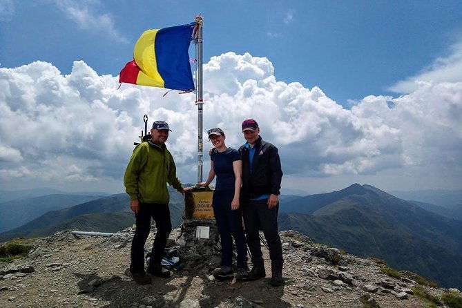 expedition-in-fagaras-mountains-from-brasov-private-tour