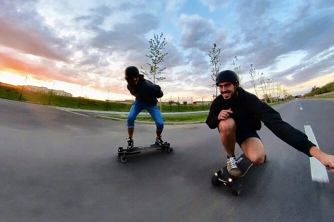 explore-brasov-on-electric-longboards-2
