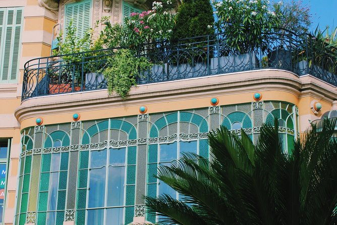 explore-cannes-in-60-minutes-with-a-local