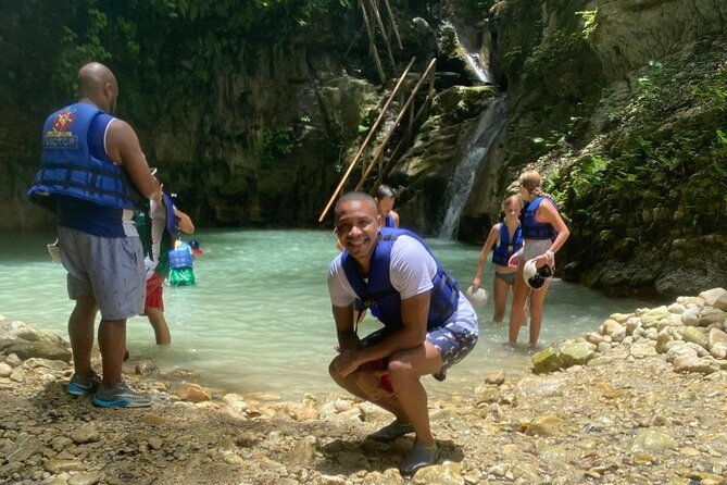 explore-damajagua-waterfall-in-puerto-plata