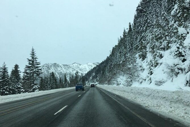 explore-leavenworth-from-seattle-in-suv