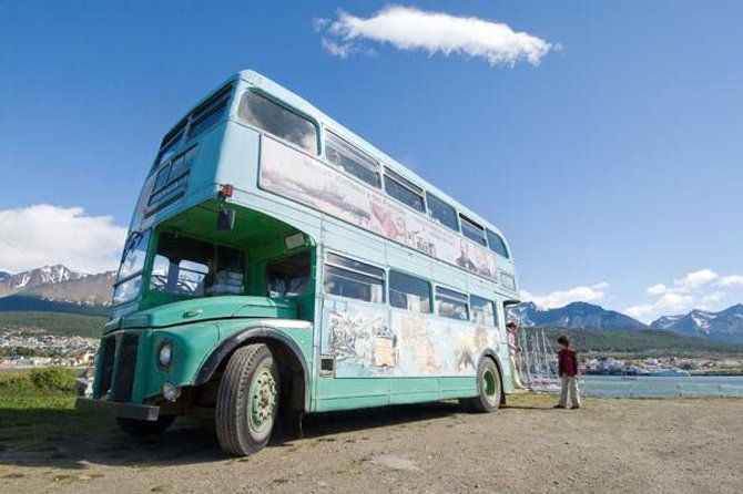 exploring-ushuaia-double-decker-bus-tour