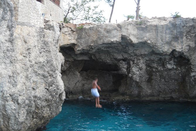 falmouth-shore-excursion-negril-in-one-day-sightseeing-tour