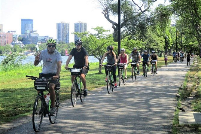 family-friendly-guided-bike-tour-of-boston