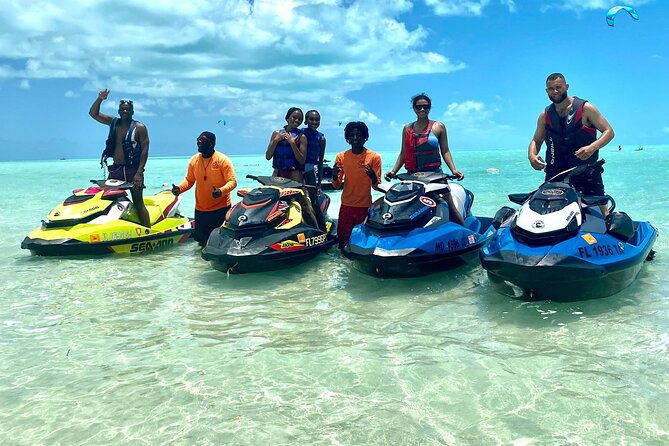 famous-shipwreck-tiki-bar-iguana-island-private-jet-ski-tour