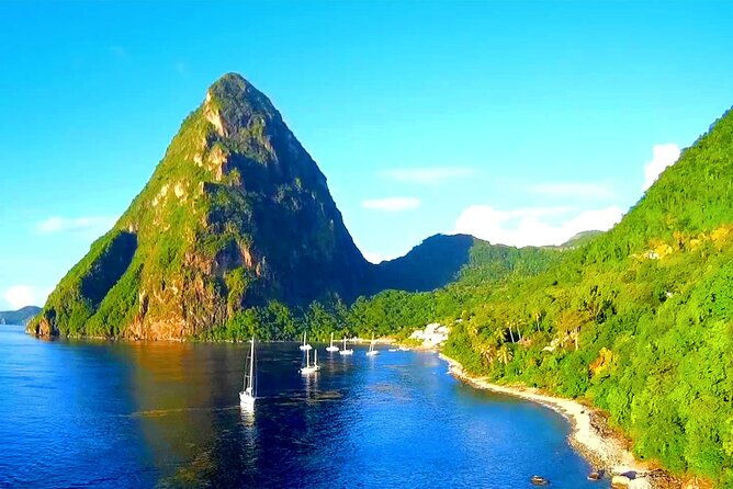 fast-track-on-arrival-at-st-lucia-airport-round-trip-transfer
