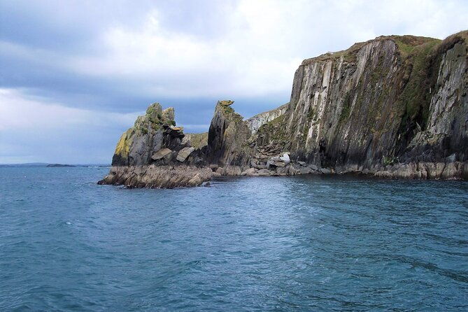 fastnet-rock-lighthouse-cape-clear-island-tour-from-schull-west-cork