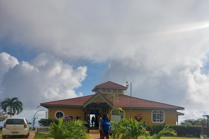 floyds-pelican-bar-and-lovers-leap-day-tour