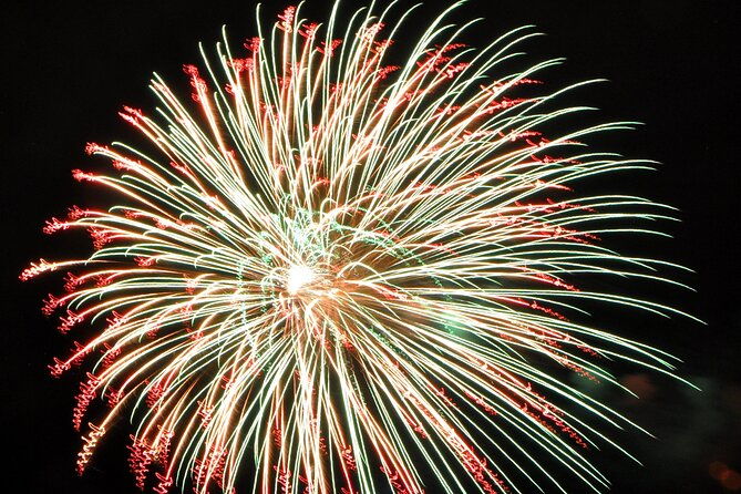 friday-fireworks-dinner-sail-from-the-hilton-hawaiian-village
